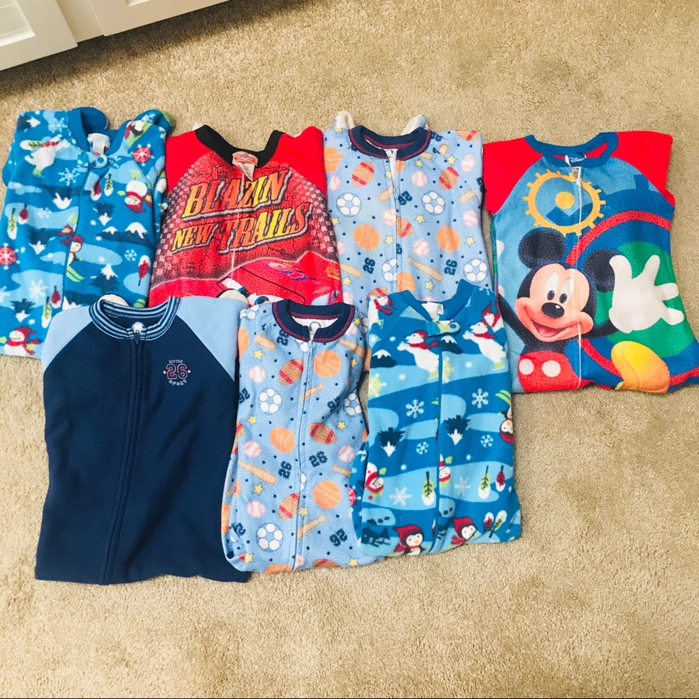 3T Bundle of 7 Fleece Footed Zipper Sleep N Plays